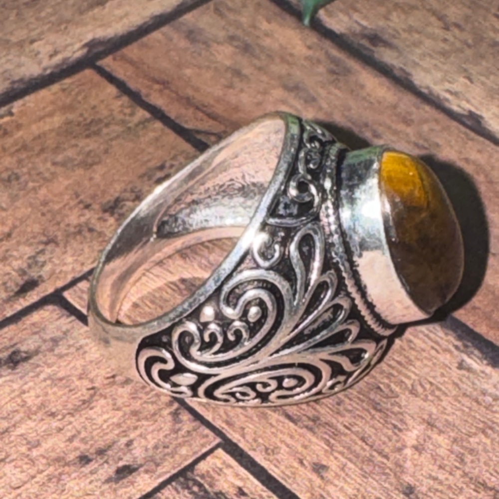 Silver Tiger Eye Ring - image 5